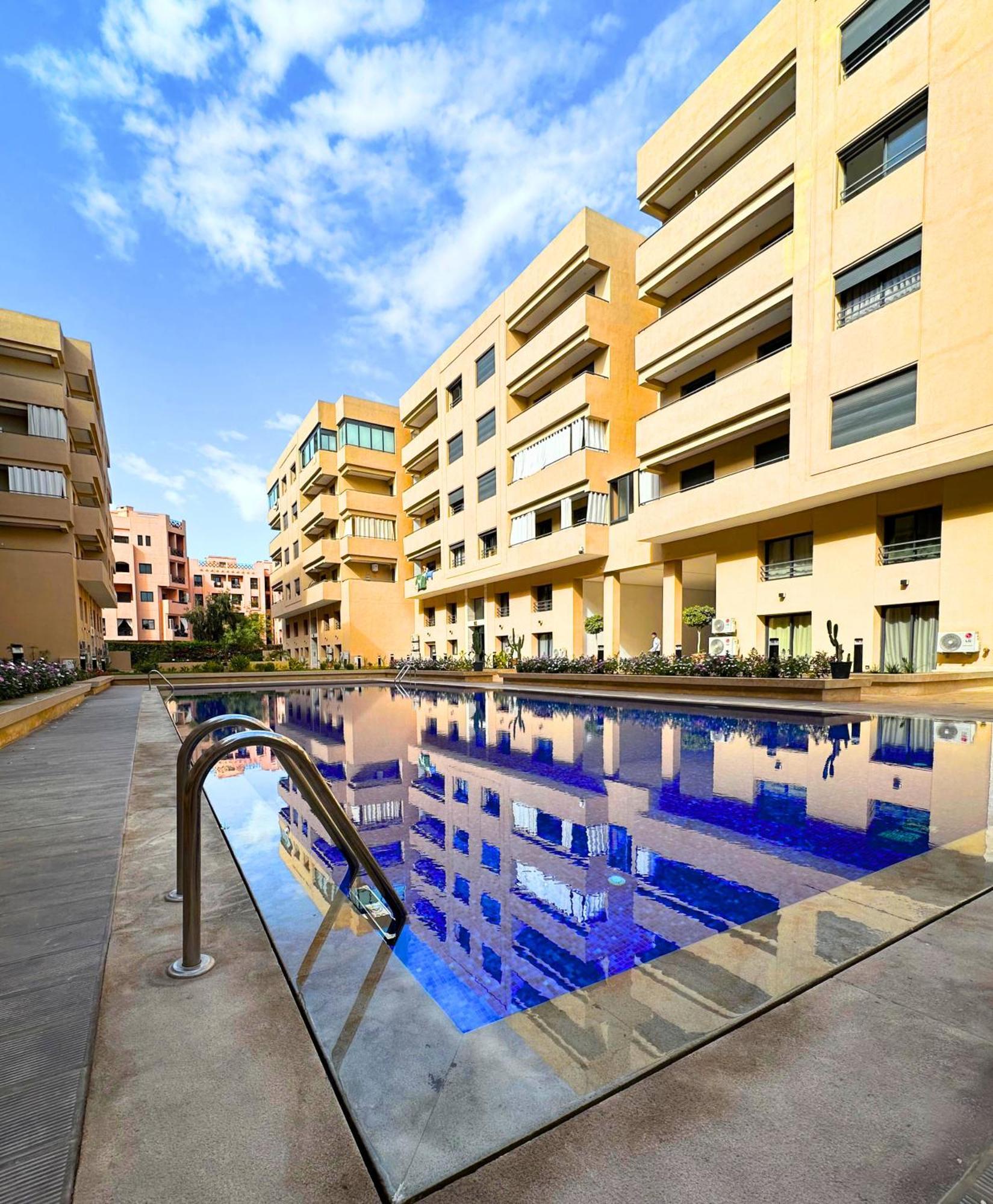 La Palmeraie Luxueux Avec Piscine Et Parking Appartamento Marrakesh